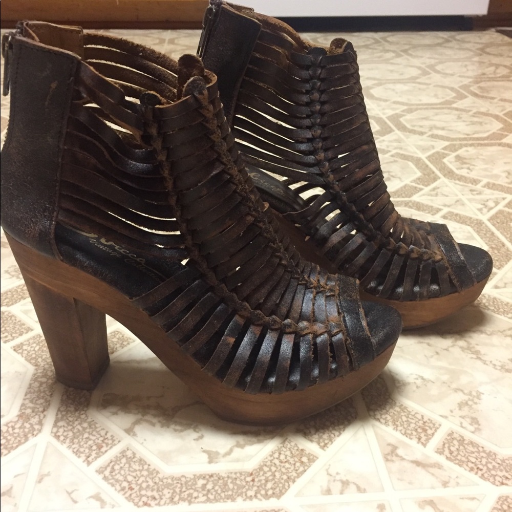 Sbicca genuine leather heels